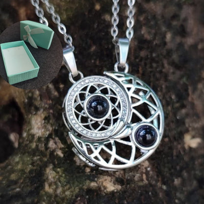Collar Sol 🌞 y Luna🌙 para Parejas, proyecta "Te Amo" en 100 Idiomas