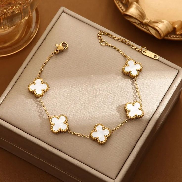 Pulsera Trebol Van Cleef con Baño de Oro🍀+Caja de Regalo