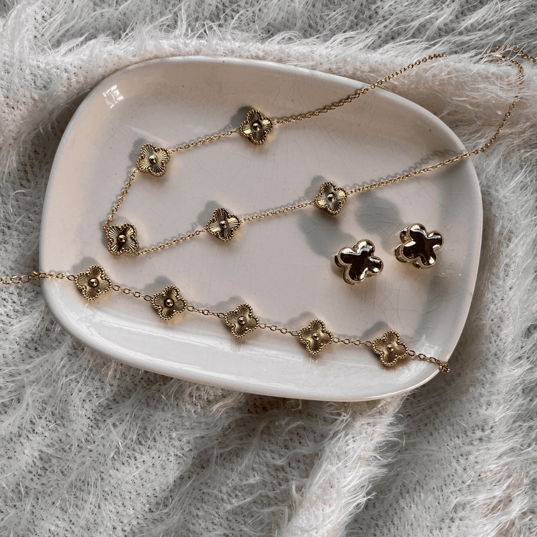 Pulsera Trebol Van Cleef con Baño de Oro🍀+Caja de Regalo